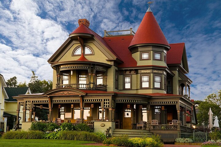 Classic Martha's Vineyard 1-Day Escape from Boston  - Photo 1 of 2